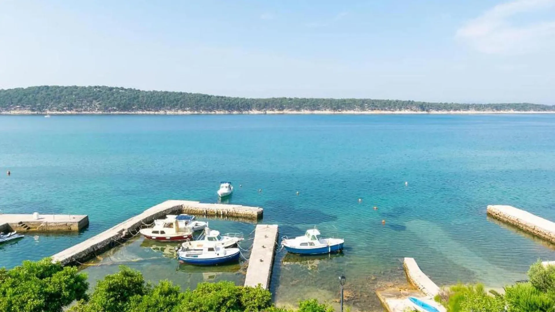 Apartment, 250M From Sandy Beach Banjol Croatia