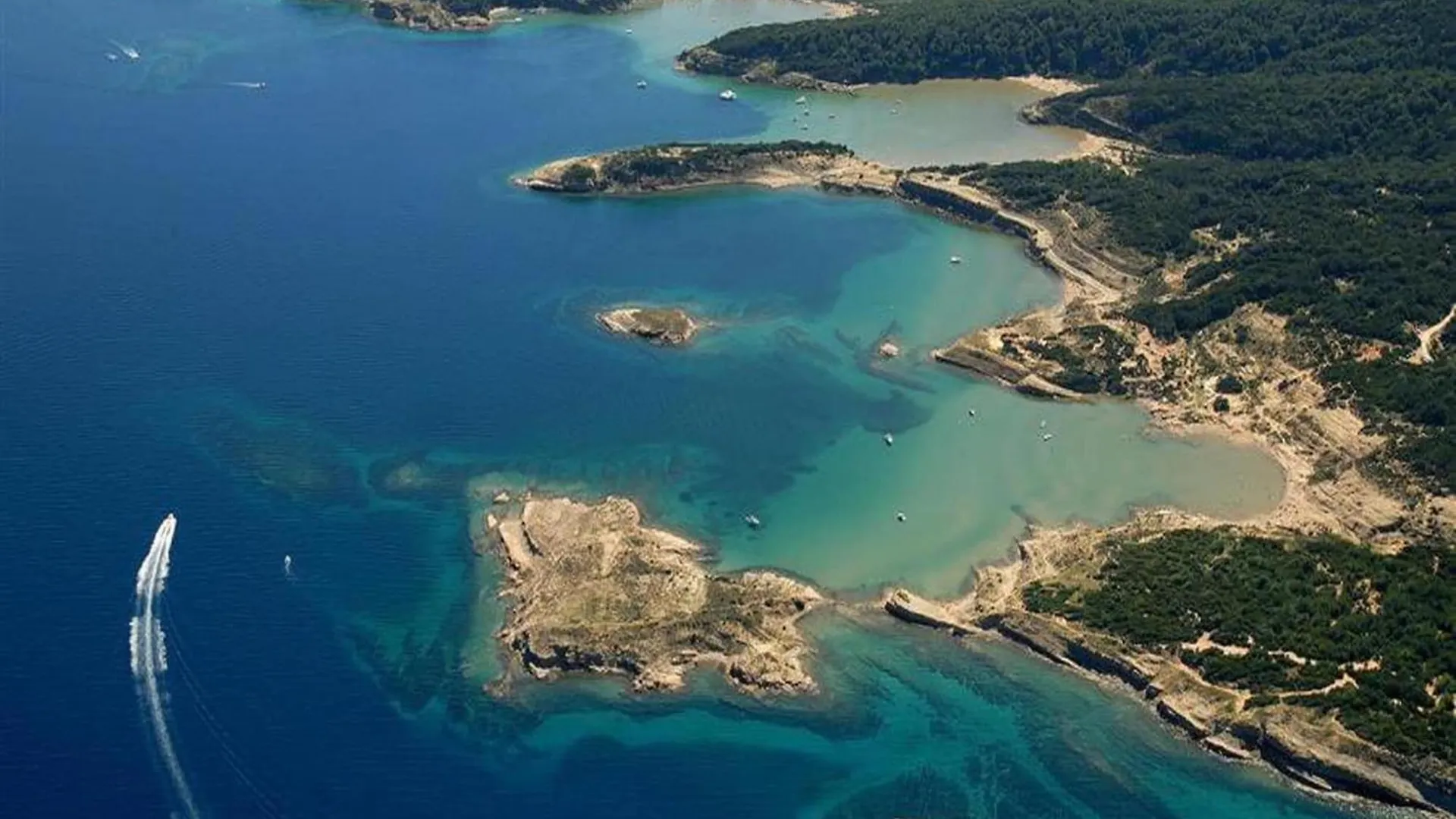 Apartment, 250M From Sandy Beach Banjol 0*,  Croatia